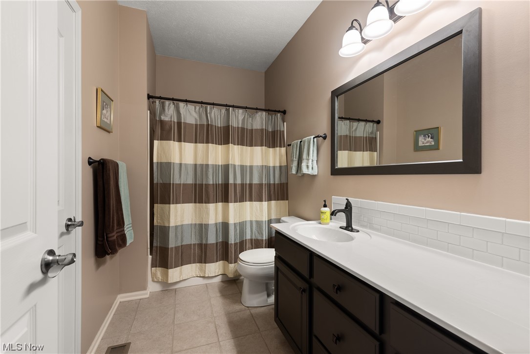 311 Stratford Drive Broadview Heights OH 44147