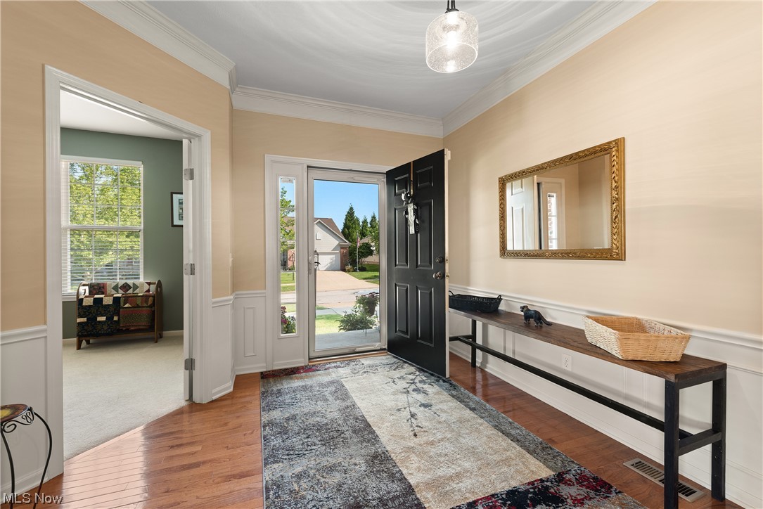 311 Stratford Drive Broadview Heights OH 44147