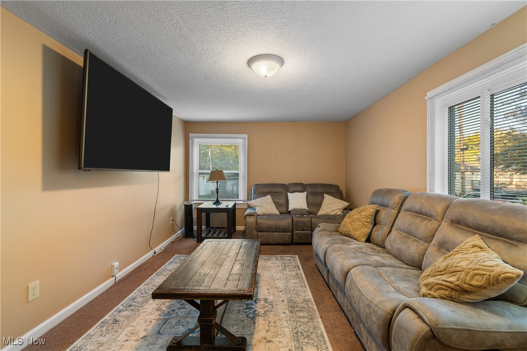 2948 Trenton Road Akron OH 44312