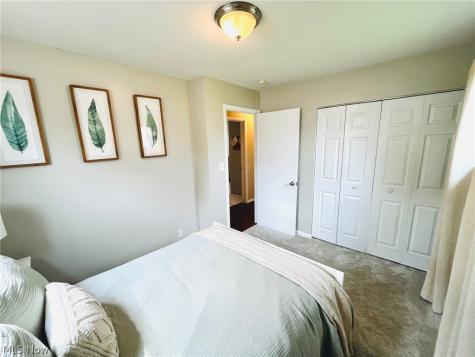 15546 Hummel Road Brook Park OH 44142