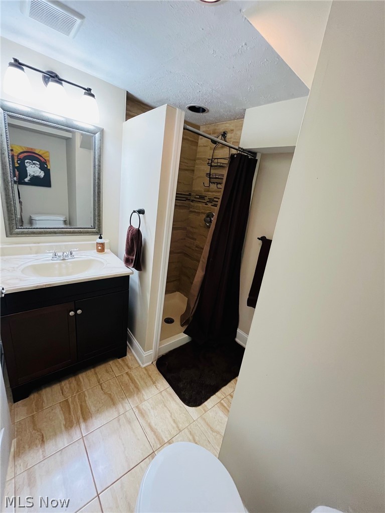 15546 Hummel Road Brook Park OH 44142