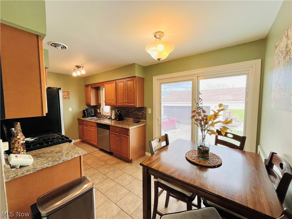 15546 Hummel Road Brook Park OH 44142