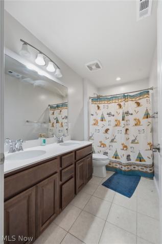 2180 Orchard Circle Ravenna OH 44266