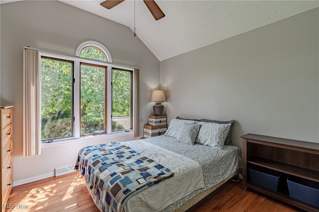 7538 Ridge Road Parma OH 44129