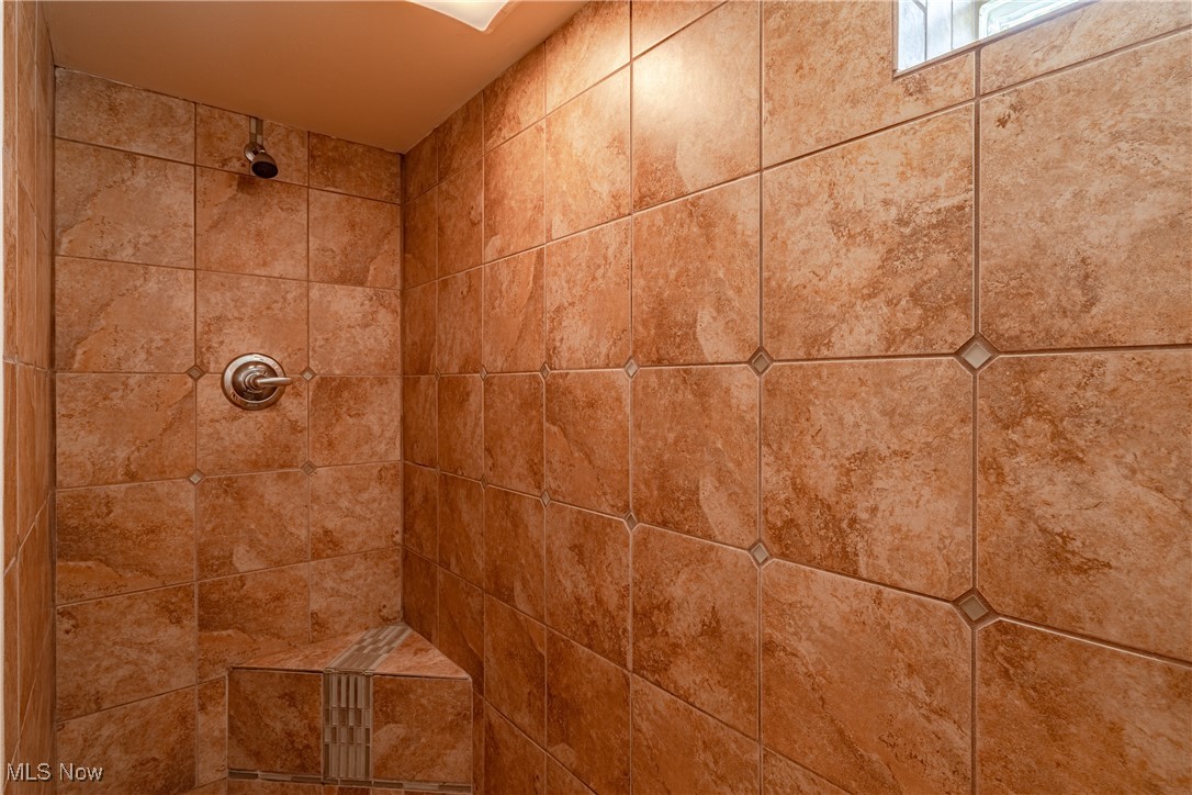 7538 Ridge Road Parma OH 44129