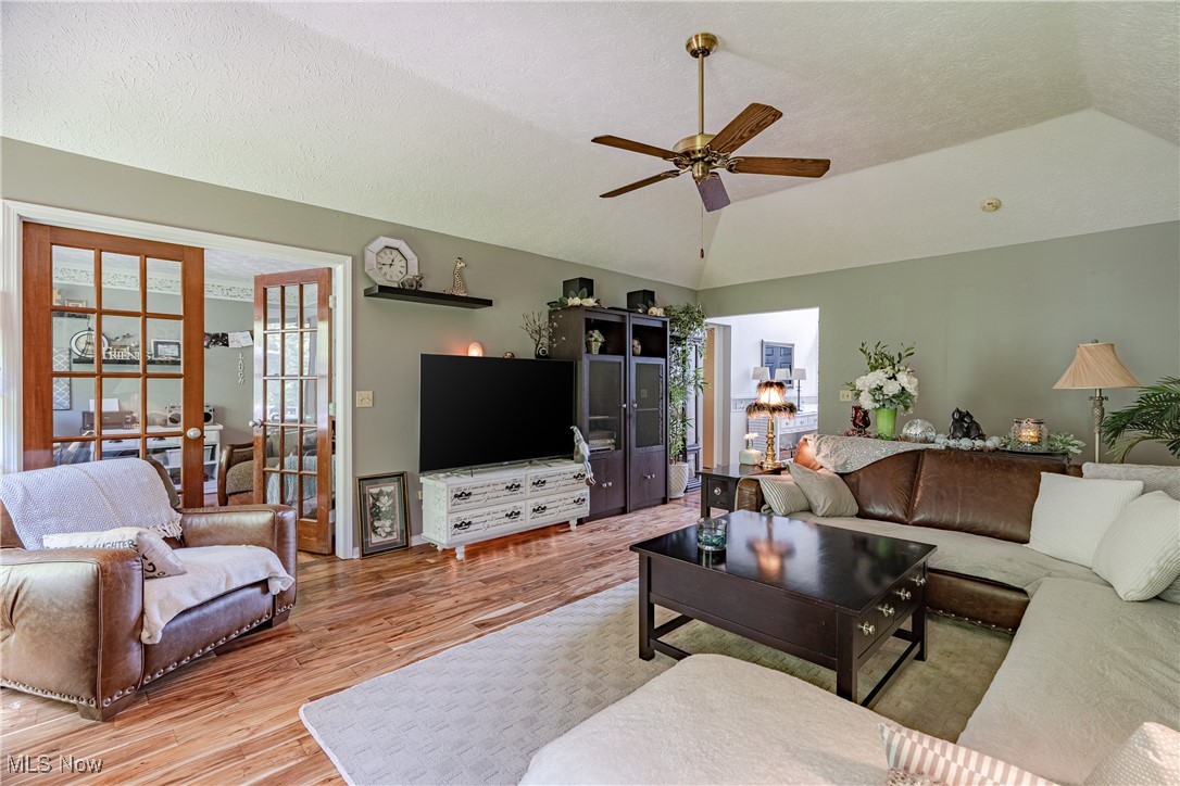 7538 Ridge Road Parma OH 44129