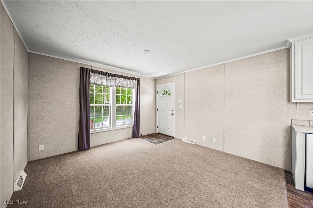 8323 Eagle Road Kirtland OH 44094