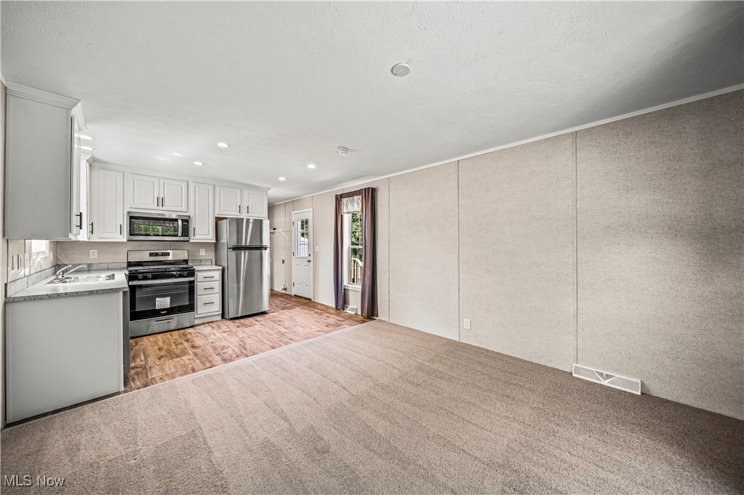8323 Eagle Road Kirtland OH 44094