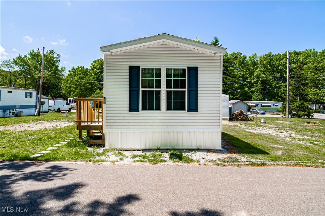 8323 Eagle Road Kirtland OH 44094