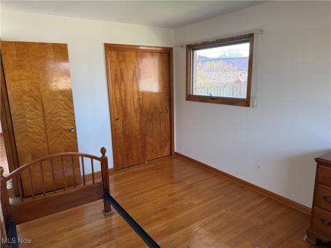 4830 Autumn Lane Brooklyn OH 44144