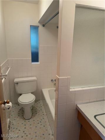 4830 Autumn Lane Brooklyn OH 44144