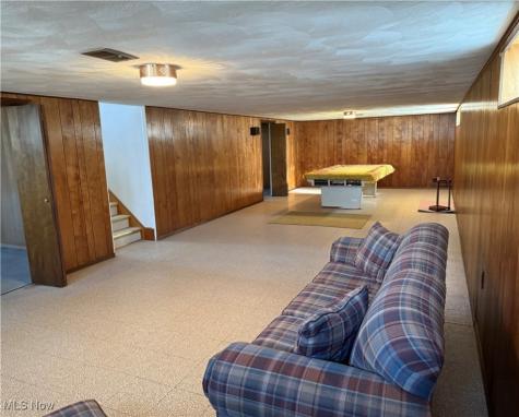 4830 Autumn Lane Brooklyn OH 44144