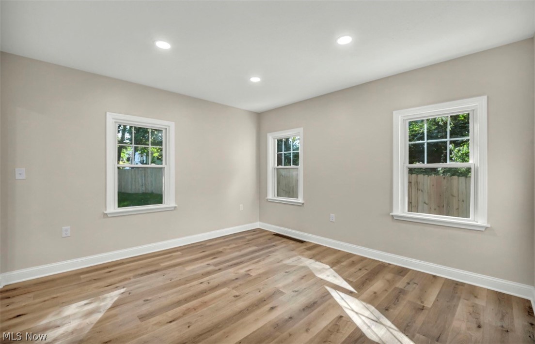 1199 Oxford Road Cleveland Heights OH 44121