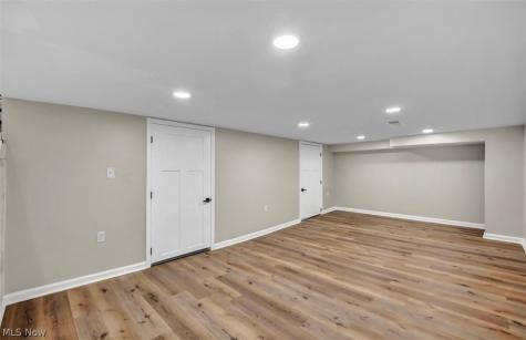 1199 Oxford Road Cleveland Heights OH 44121