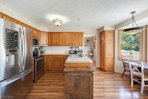 5234 Shamrock Avenue NW North Canton OH 44720