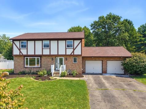 5234 Shamrock Avenue NW North Canton OH 44720