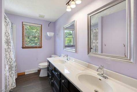 5234 Shamrock Avenue NW North Canton OH 44720