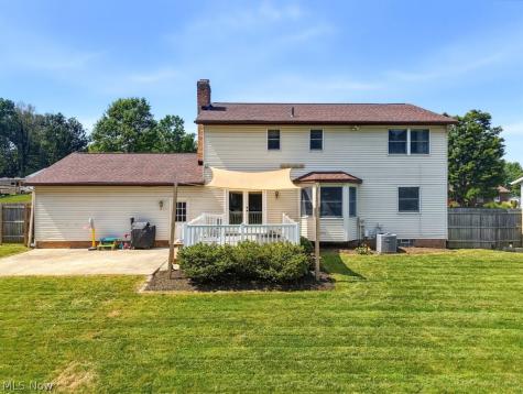 5234 Shamrock Avenue NW North Canton OH 44720