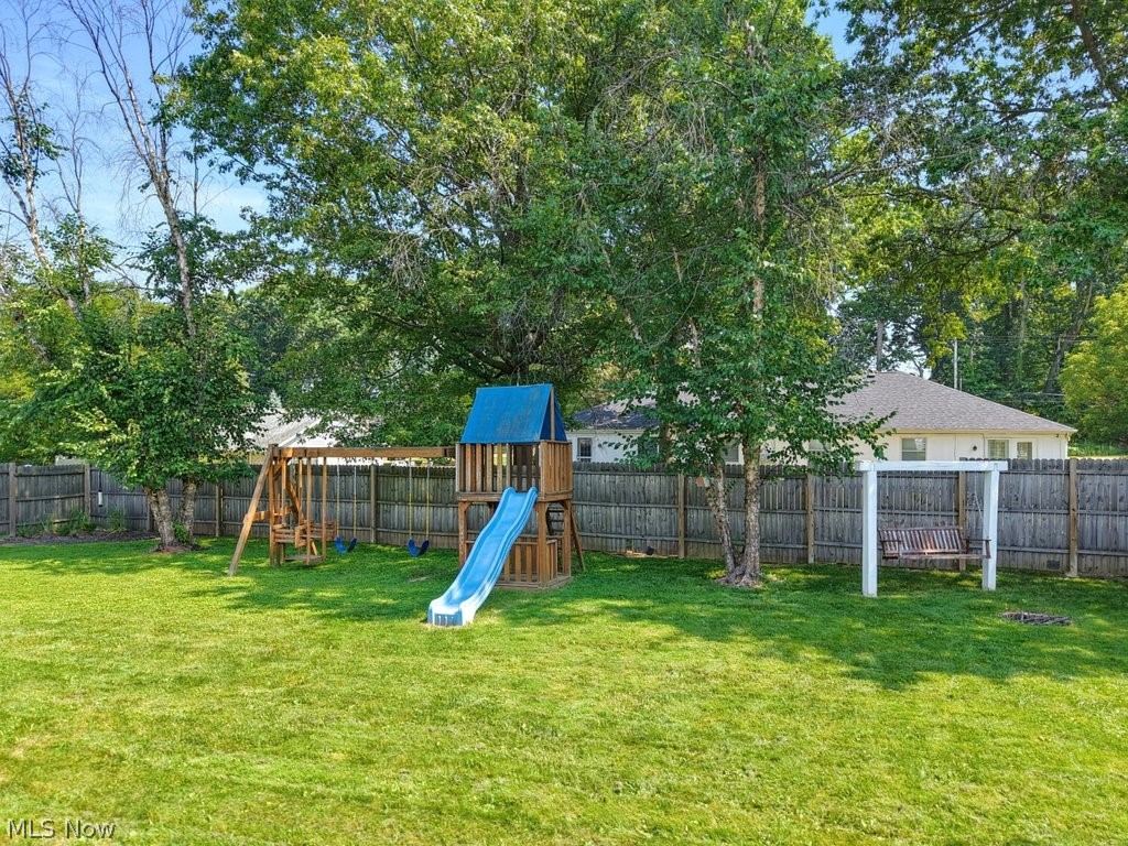 5234 Shamrock Avenue NW North Canton OH 44720