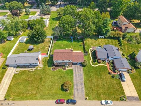 5234 Shamrock Avenue NW North Canton OH 44720