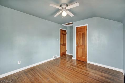 14018 Liberty Avenue Cleveland OH 44135
