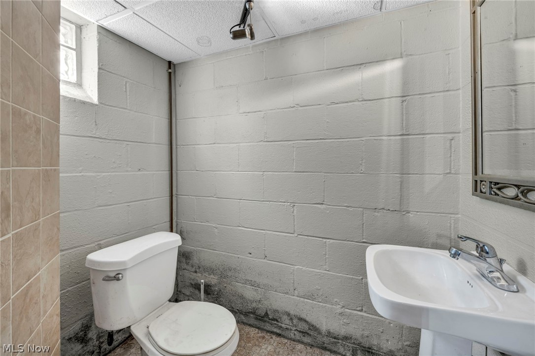 14018 Liberty Avenue Cleveland OH 44135