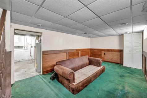14018 Liberty Avenue Cleveland OH 44135