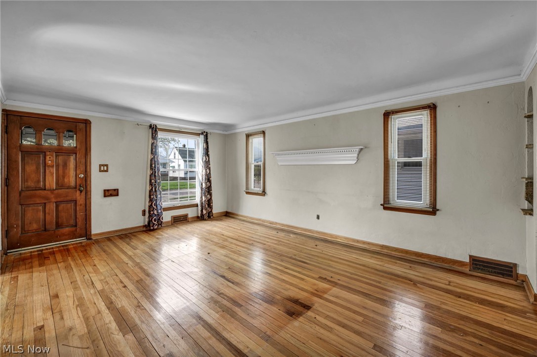 14018 Liberty Avenue Cleveland OH 44135