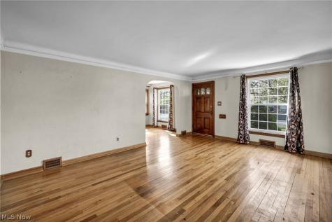 14018 Liberty Avenue Cleveland OH 44135