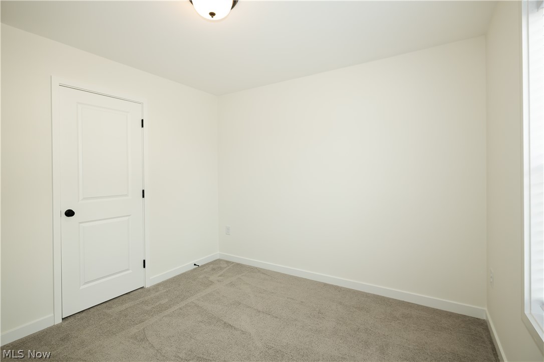 156 E Channel Street Newark OH 43055