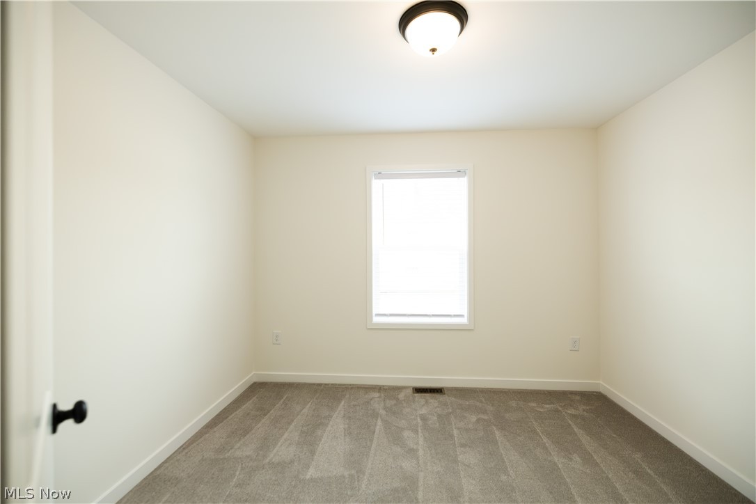 156 E Channel Street Newark OH 43055