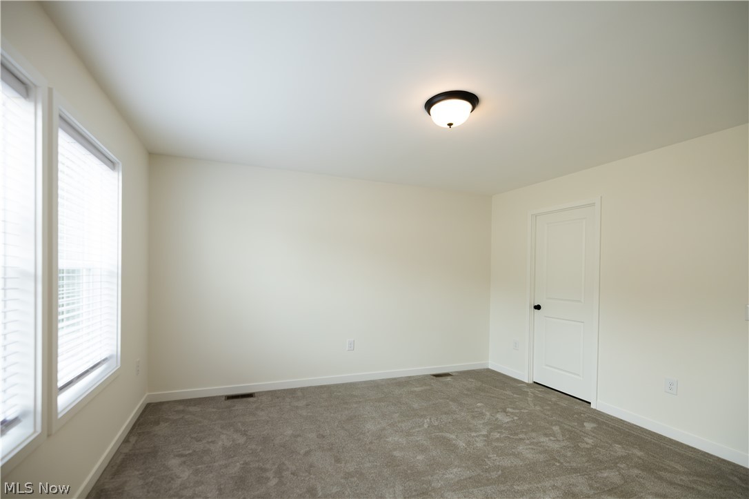 156 E Channel Street Newark OH 43055