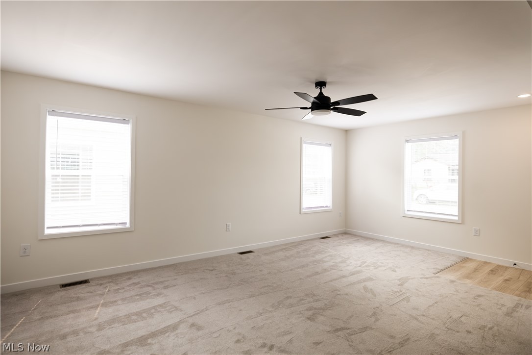 156 E Channel Street Newark OH 43055