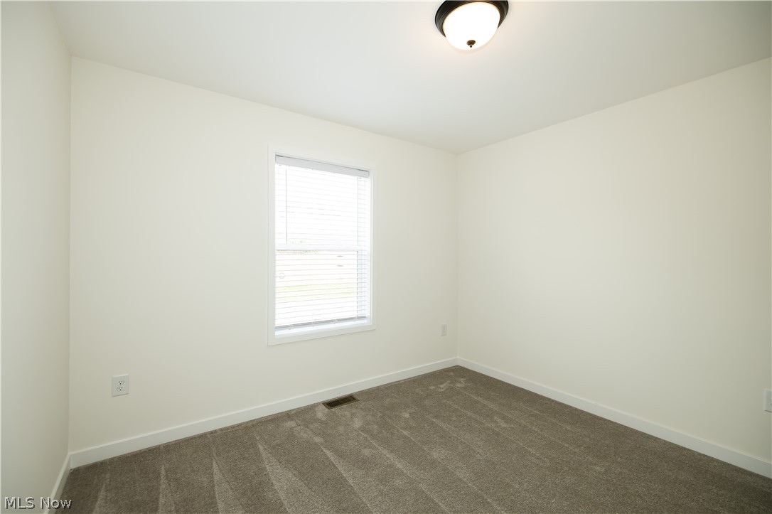 156 E Channel Street Newark OH 43055