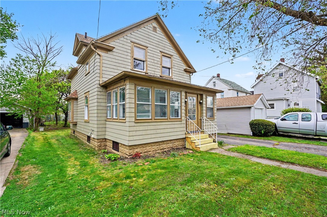 793 Thayer Street Akron OH 44310