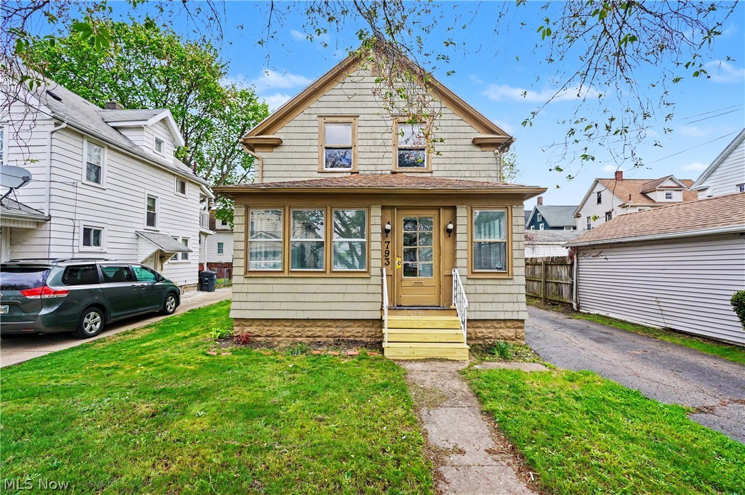 793 Thayer Street Akron OH 44310