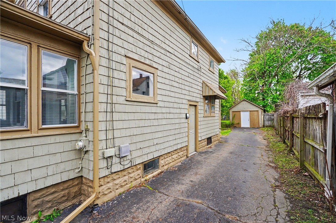 793 Thayer Street Akron OH 44310