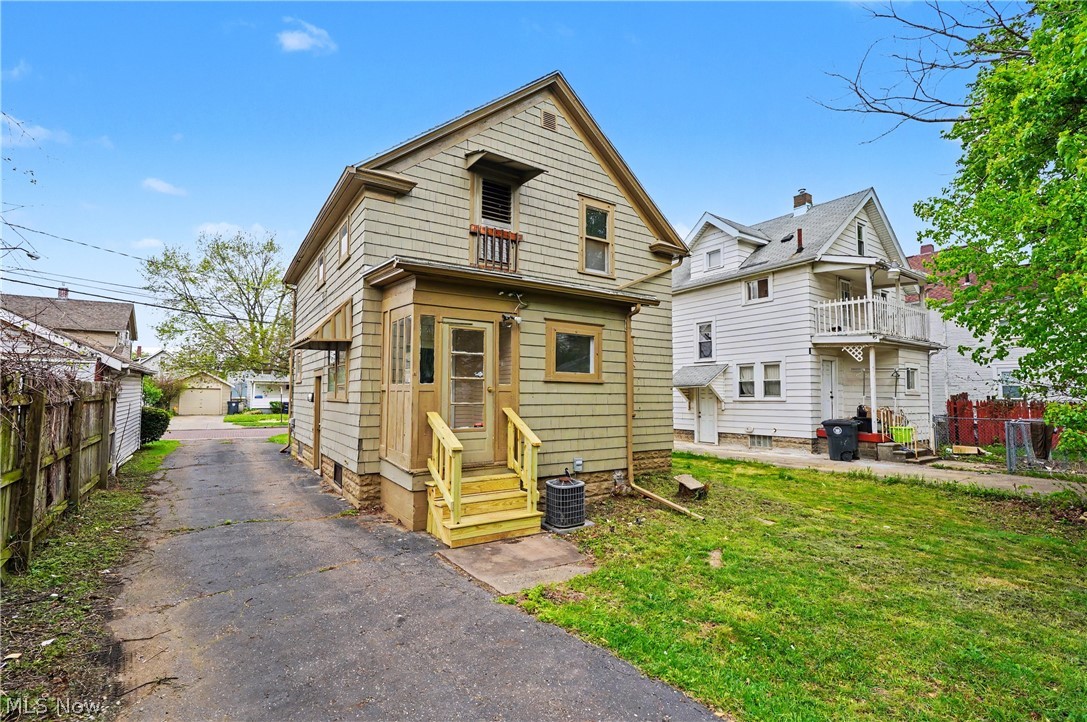 793 Thayer Street Akron OH 44310