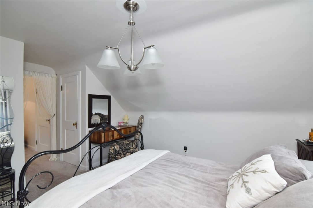 3451 Edison Road Cleveland Heights OH 44121