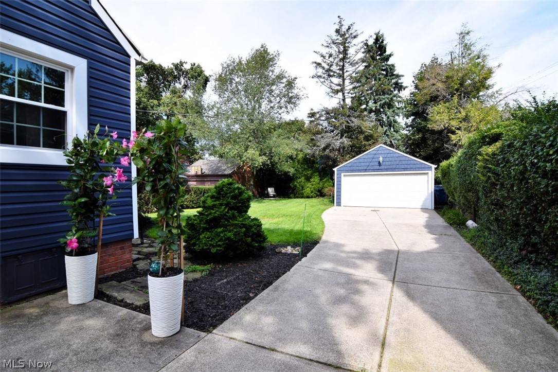 3451 Edison Road Cleveland Heights OH 44121
