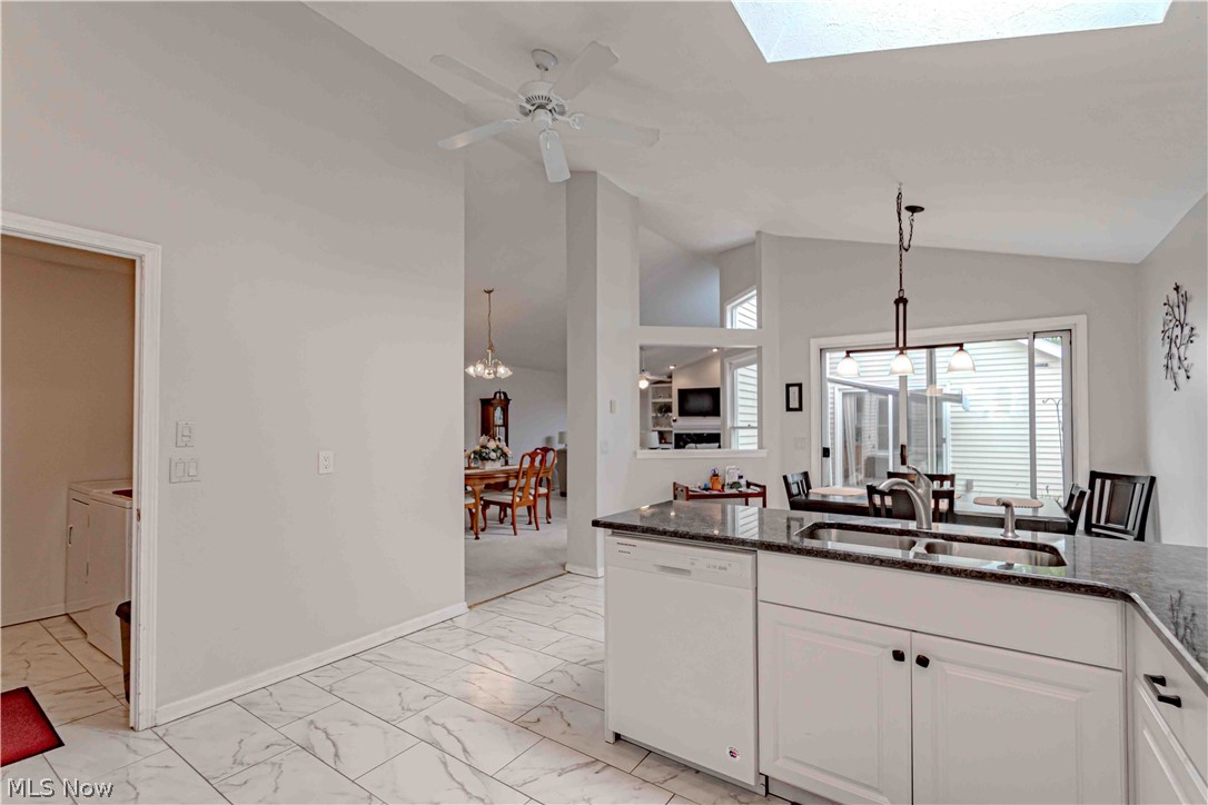 18316 Sherbrooke Oval Strongsville OH 44136