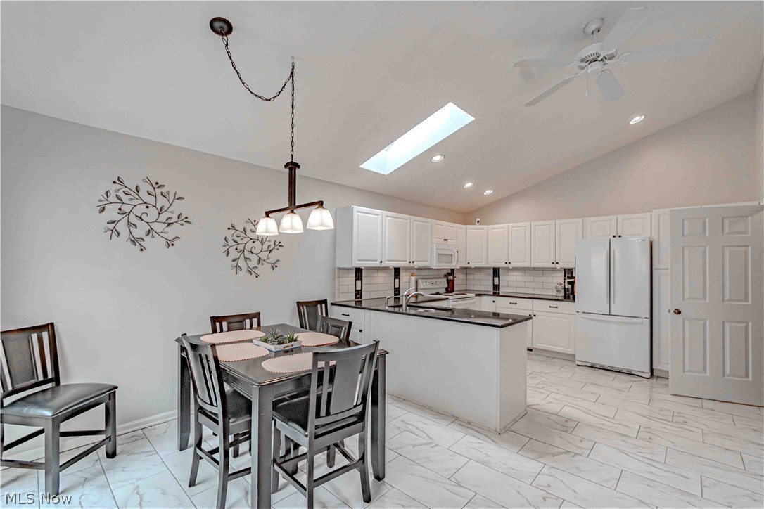 18316 Sherbrooke Oval Strongsville OH 44136