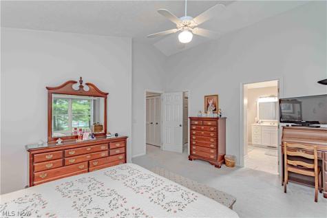 18316 Sherbrooke Oval Strongsville OH 44136
