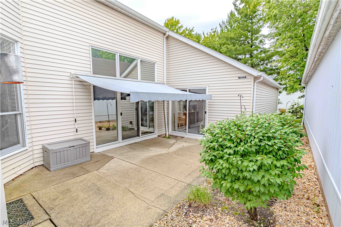 18316 Sherbrooke Oval Strongsville OH 44136