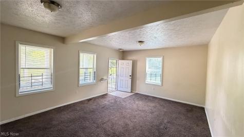 3624 E 59th Street Cleveland OH 44105