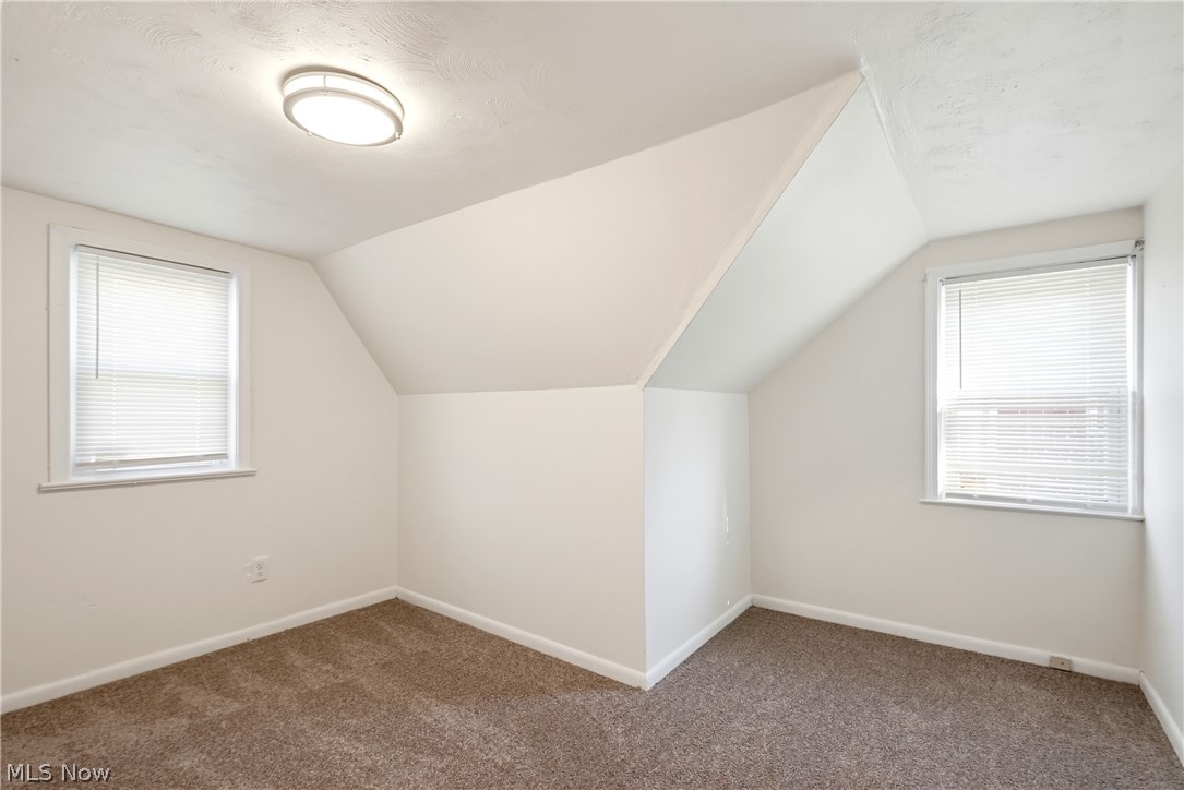 16220 Throckley Avenue Cleveland OH 44128