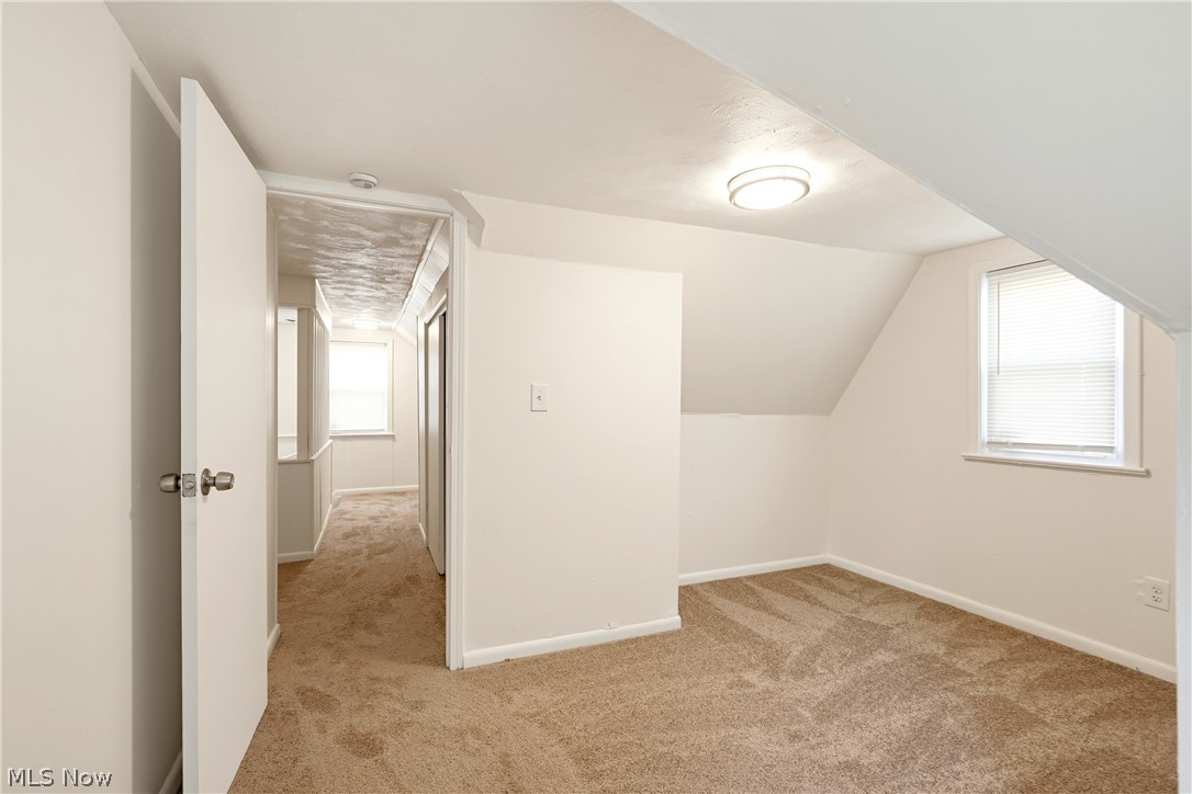 16220 Throckley Avenue Cleveland OH 44128