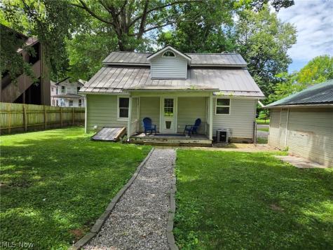 712 Front Street Marietta OH 45750