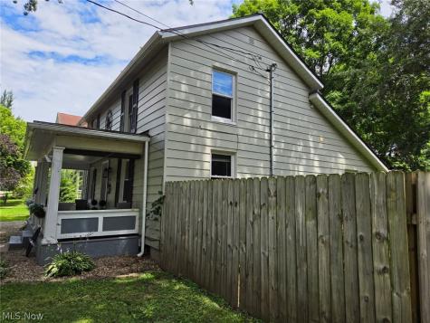 712 Front Street Marietta OH 45750