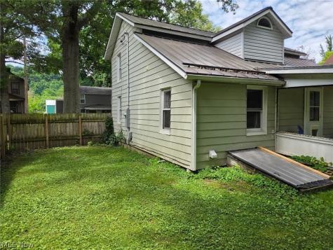 712 Front Street Marietta OH 45750